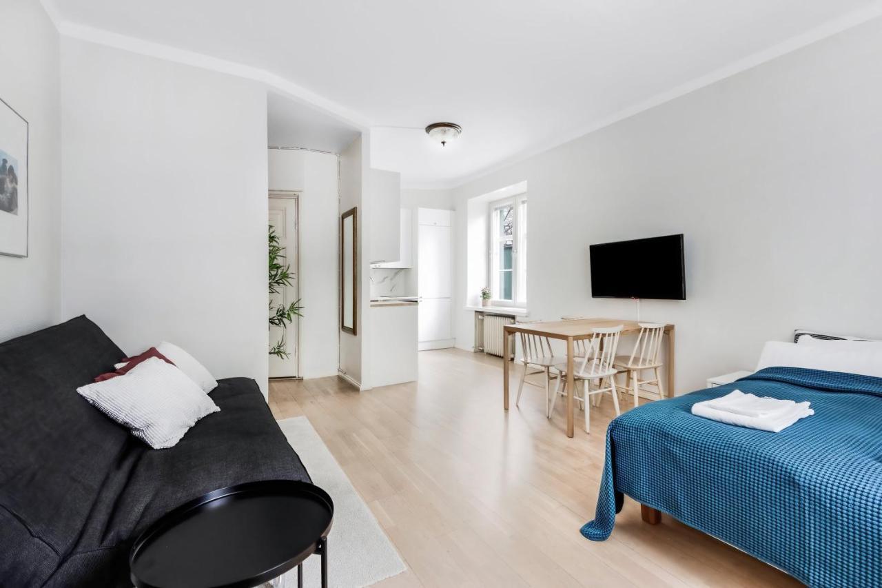Wehost Modern Scandinavian Studio In Trendy Kallio Helsinki Exterior photo